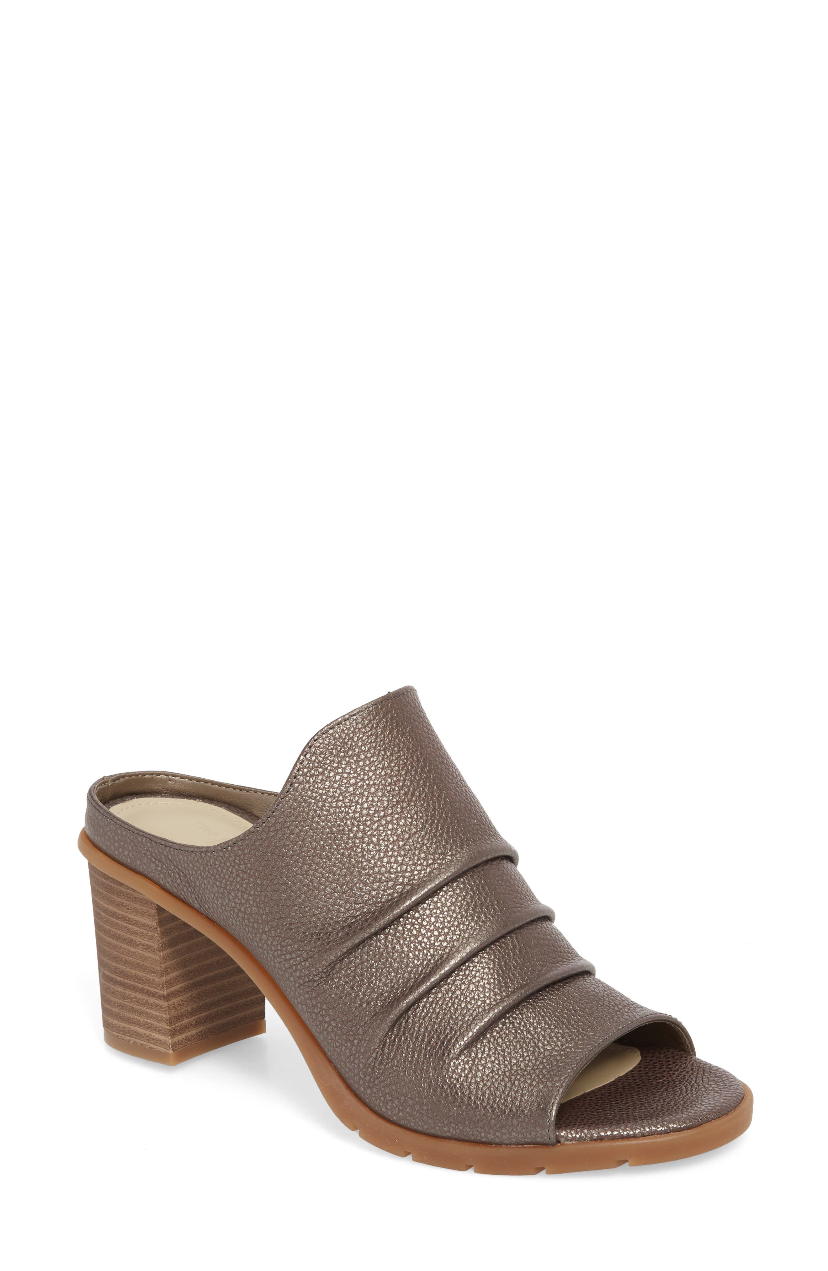 The Flexx Aim To Pleat Mule, Metallic