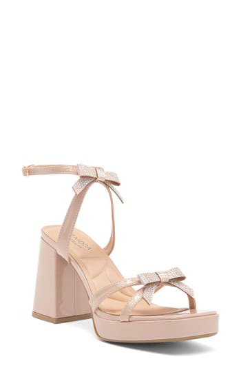 Top Guy Shoes Crystal Bow Block Heel Sandal In Nude
