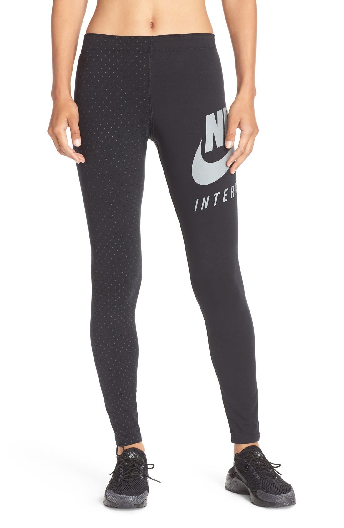 nike international leggings