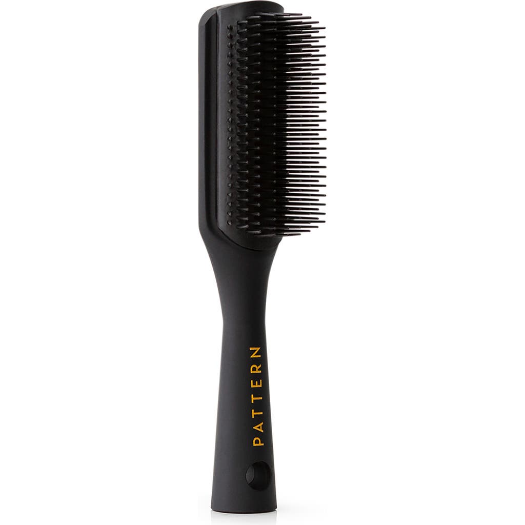 Pattern Beauty Shower Brush In No Color