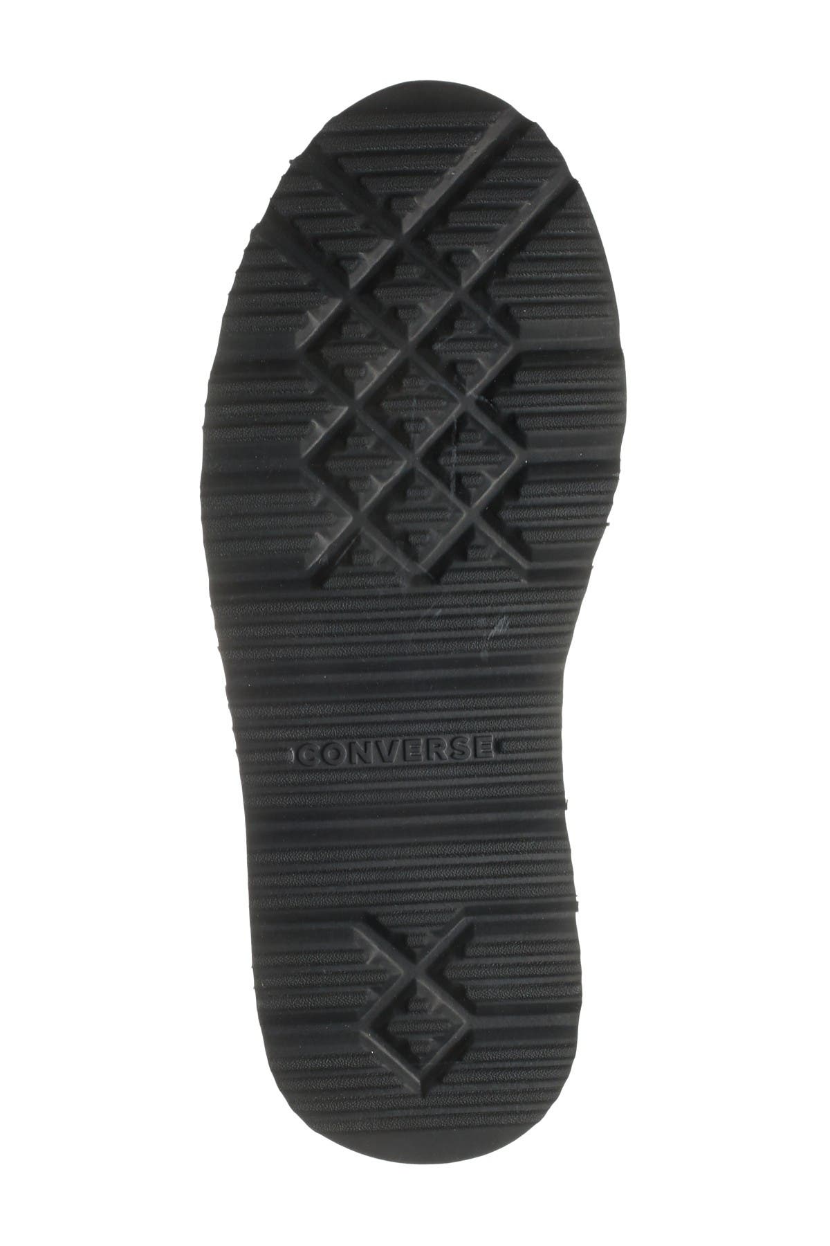 one star fleece lined boots