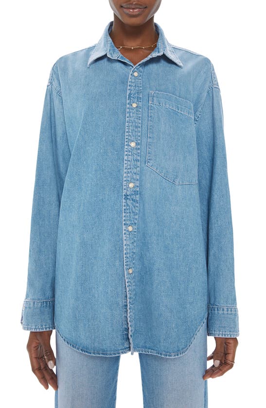 MOTHER THE SLEEPOVER OVERSIZE DENIM BUTTON-UP SHIRT