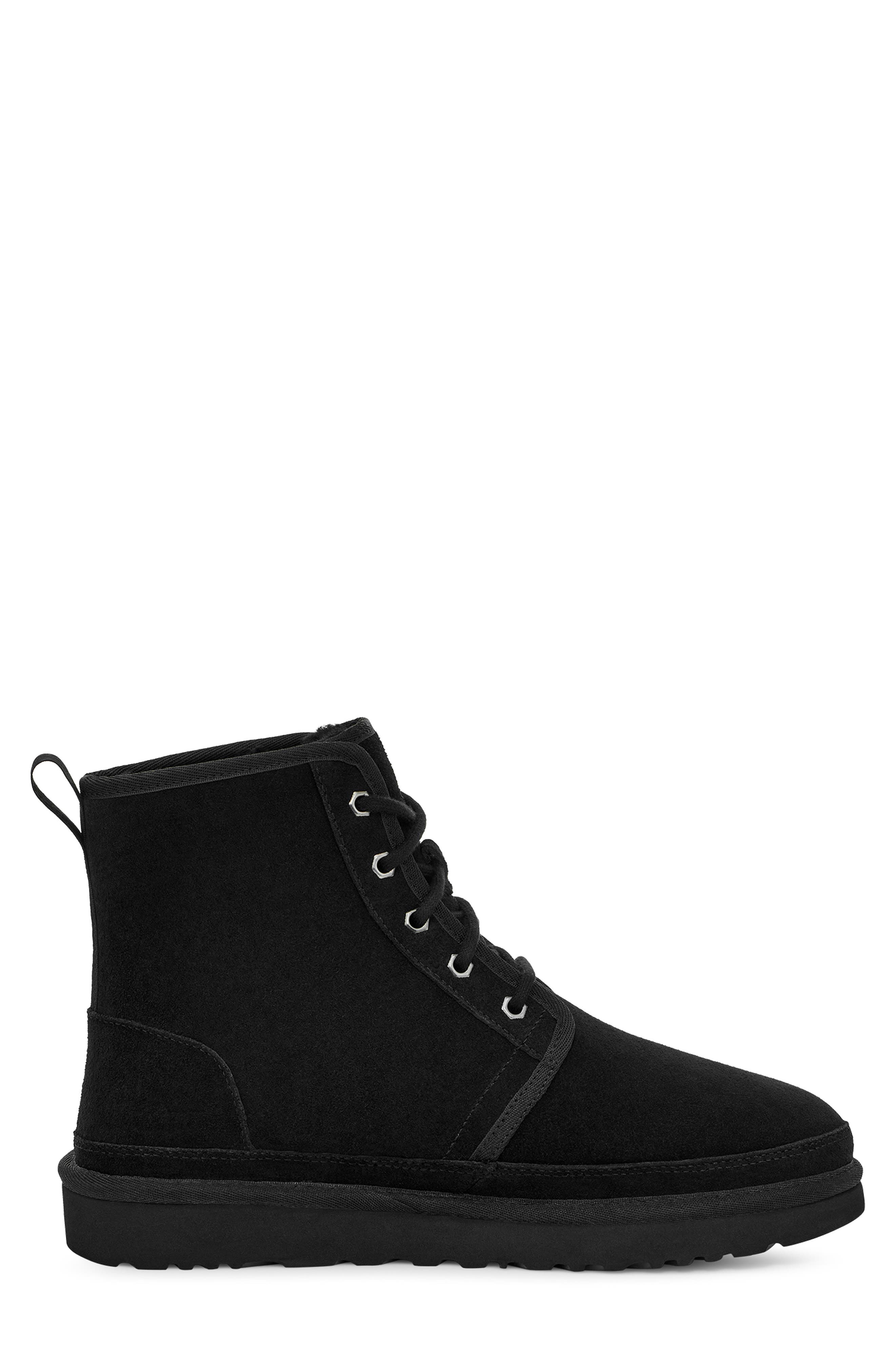 neumel ii water resistant chukka boot