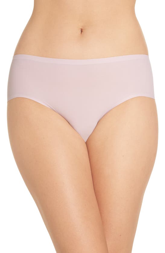 Chantelle Lingerie Soft Stretch Seamless Hipster Trouseries In Pale Rose-o8