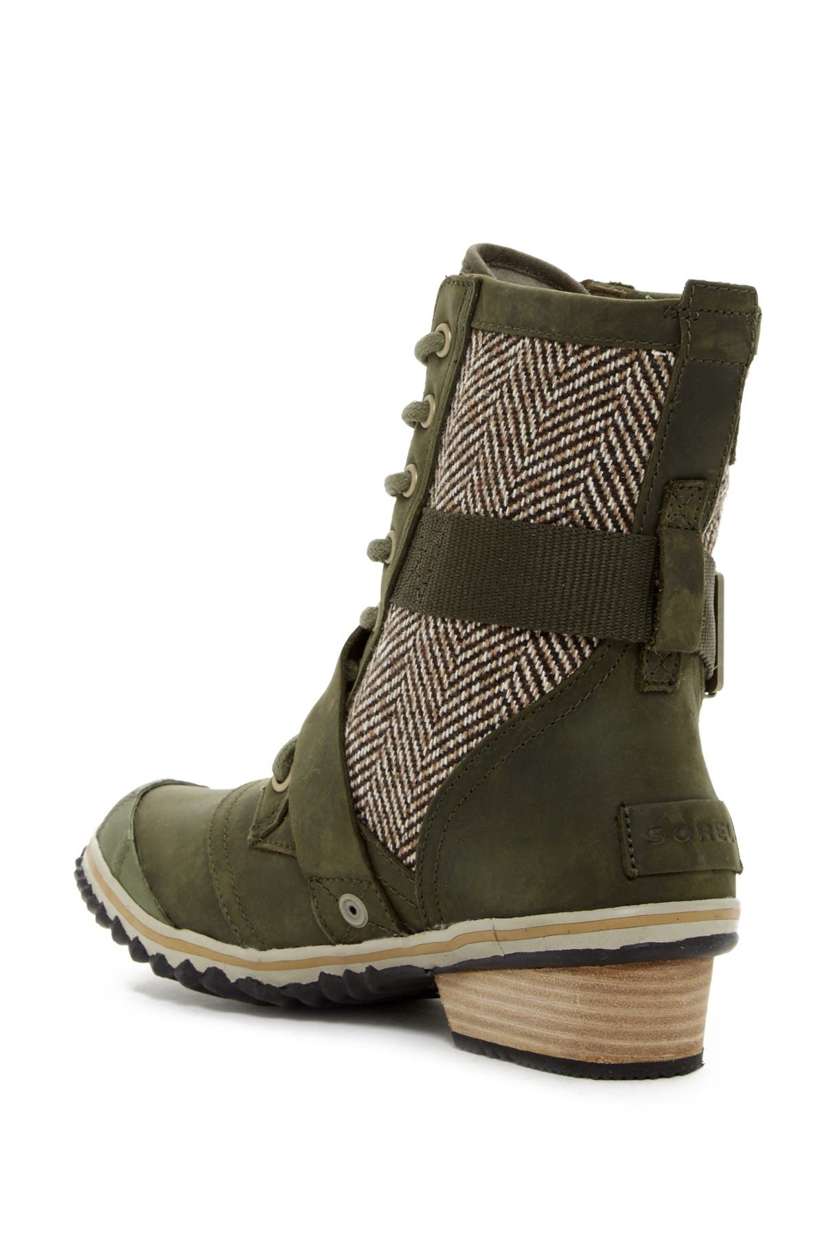 sorel slimboot lace