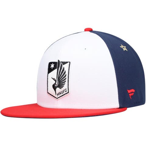 Men's Fanatics Branded Cream/Burgundy Philadelphia Phillies True Classic  Gradient Snapback Hat