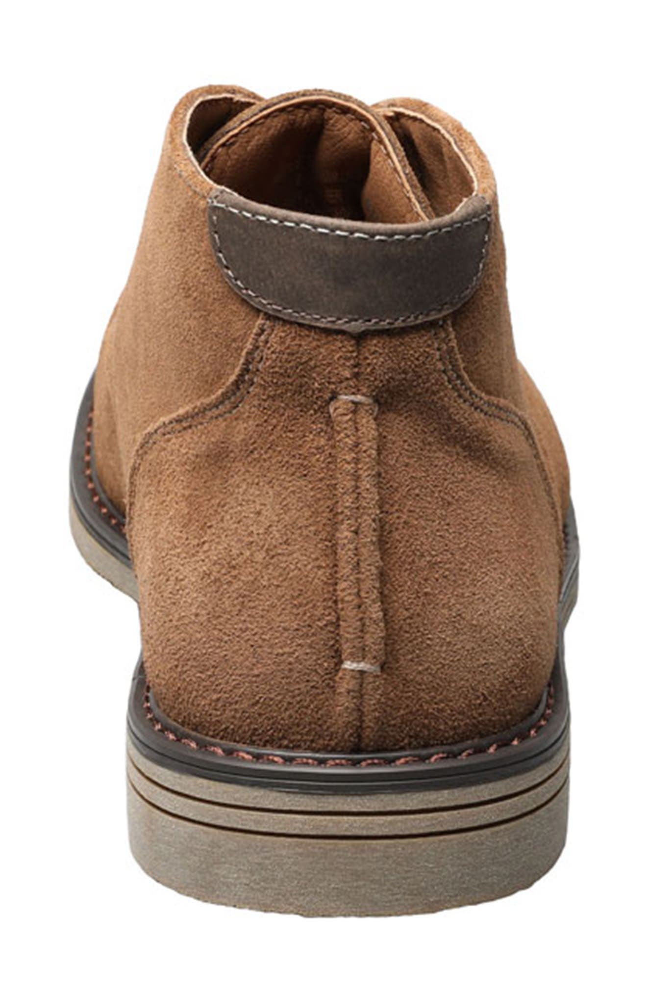 chukka boots wide width