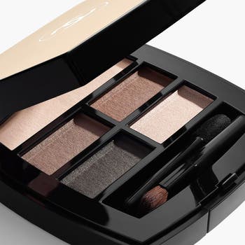 CHANEL LES BEIGES HEALTHY GLOW NATURAL EYESHADOW PALETTE IN LIGHT