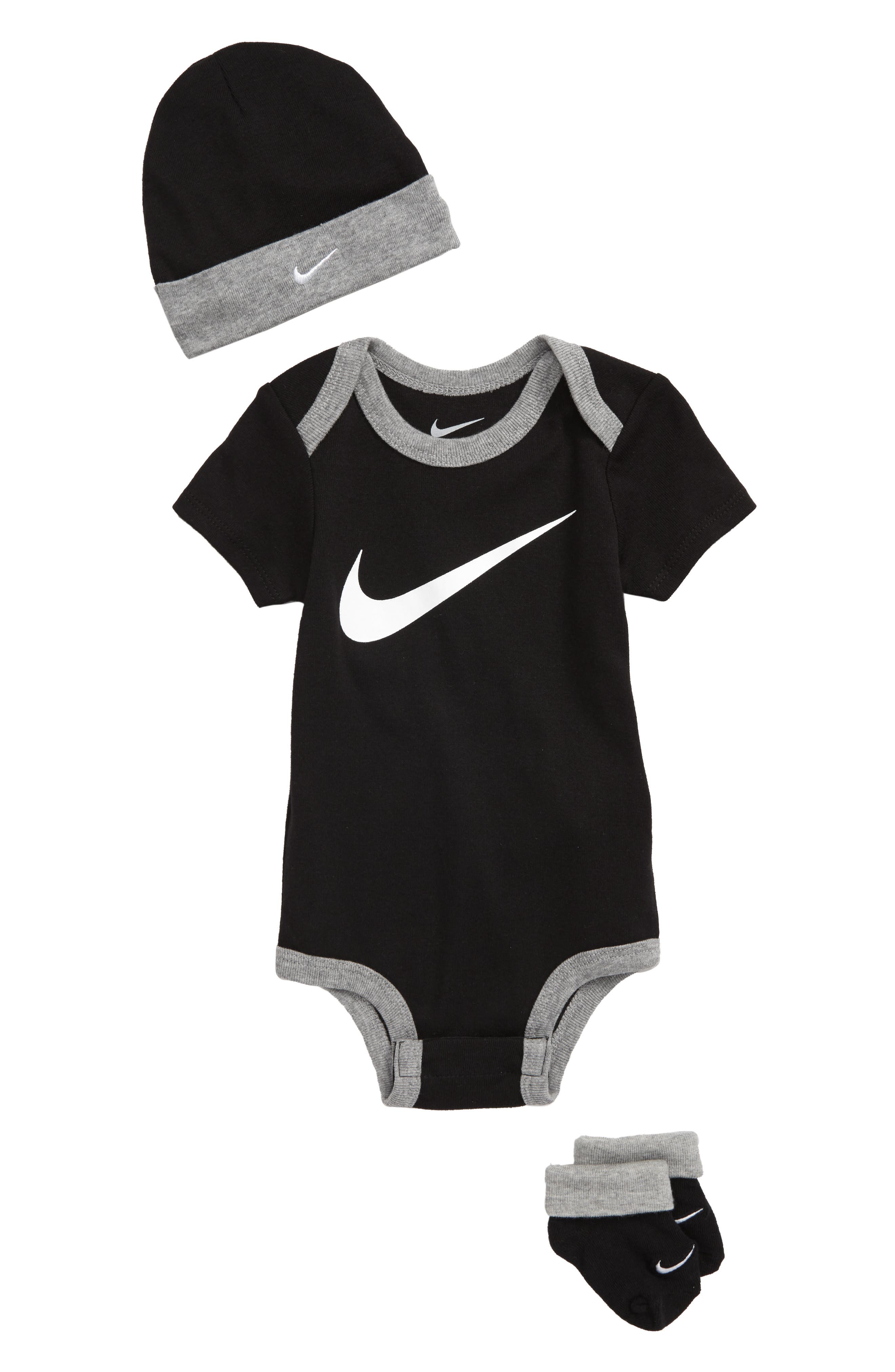 baby nike hat and socks