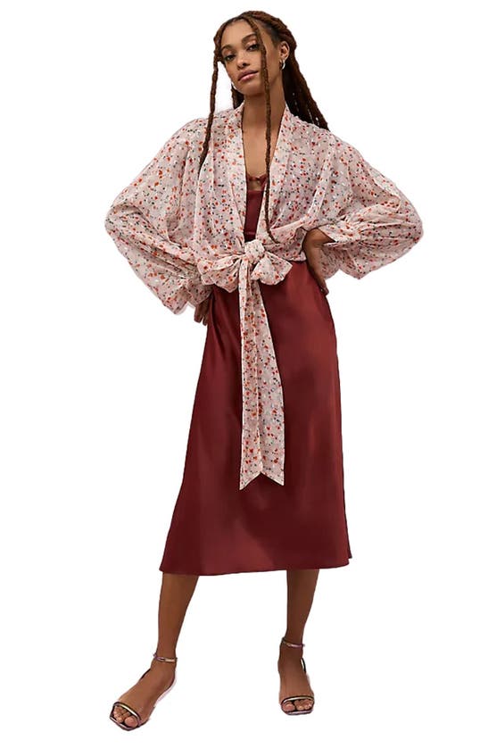 Saachi Ditsy Print Wrap In Pink