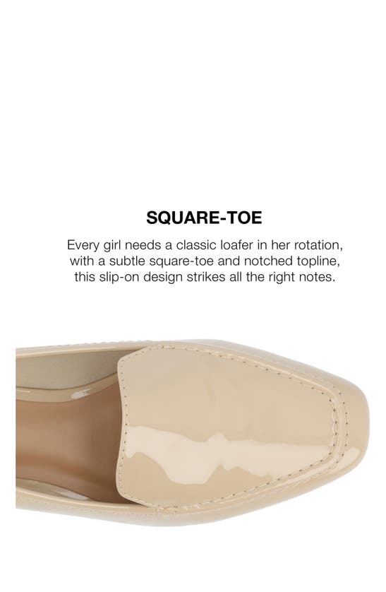 Journee Collection Tullie Loafer In Patent/ Tan