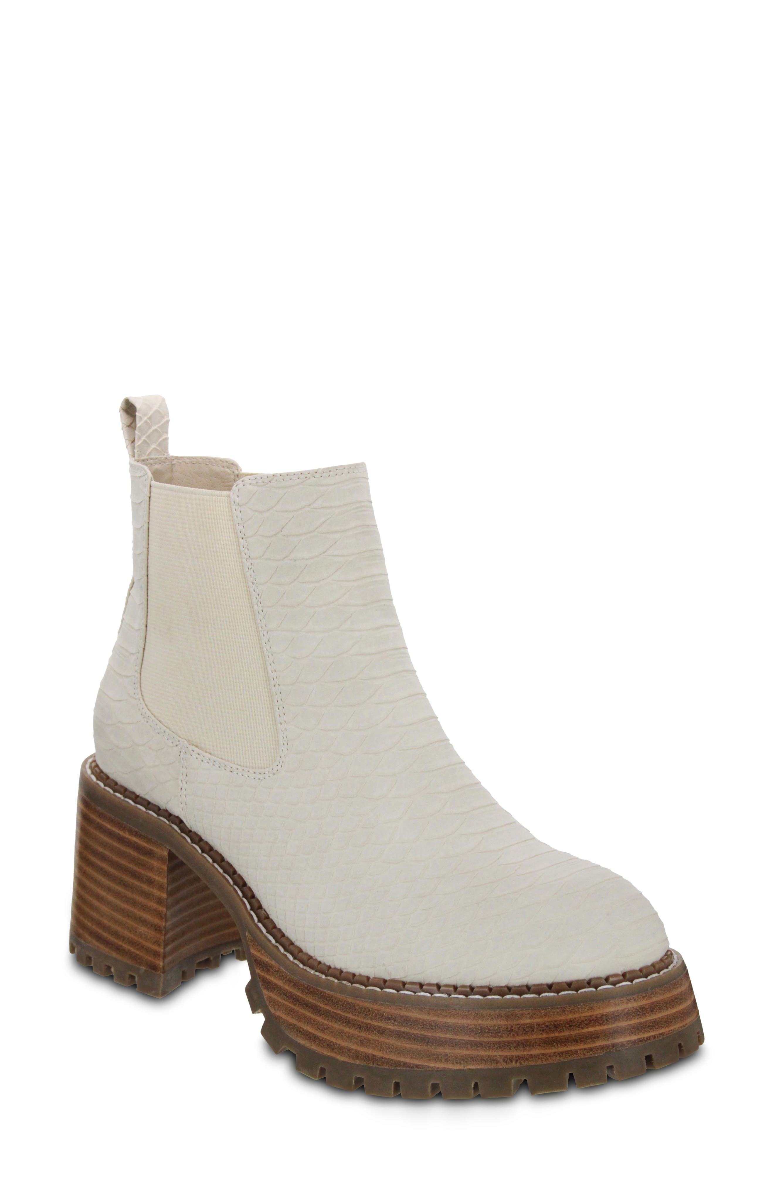 mia chelsea boots