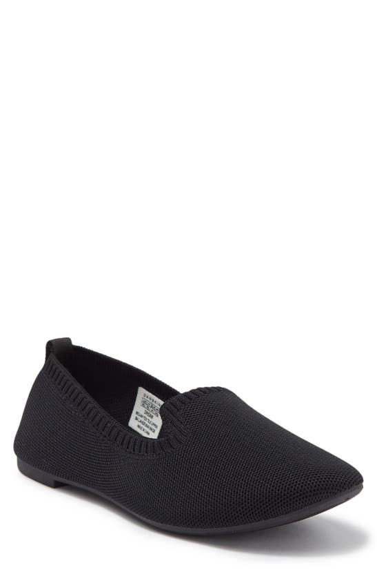 Danskin Dream Knit Flat In Black
