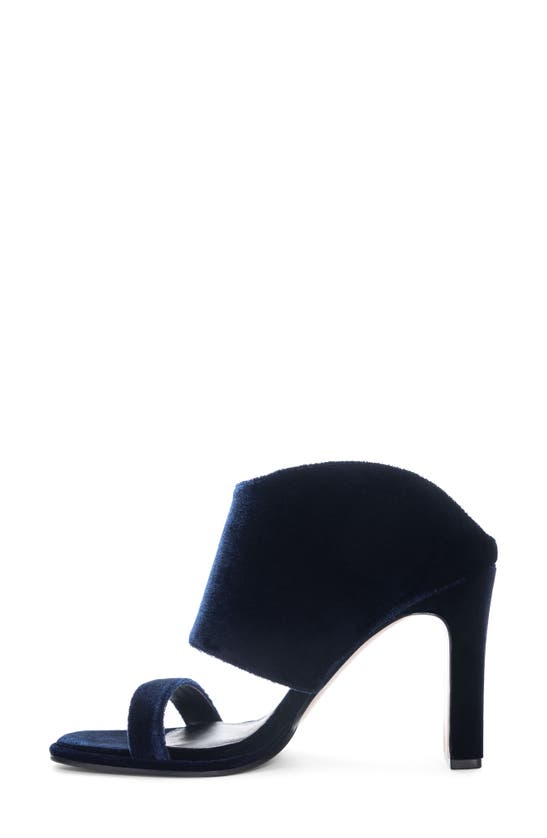 42 Gold Linx Slide Sandal In Navy