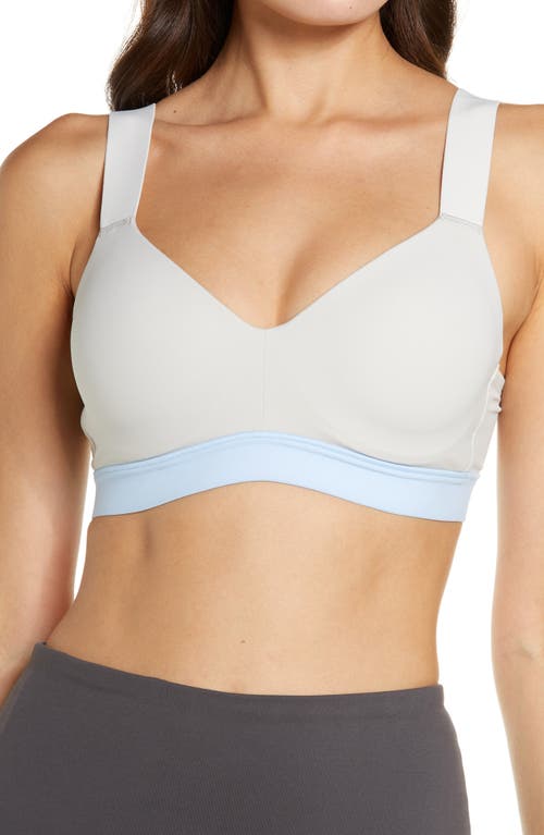 Dynamic Contour Underwire Sports Bra in Feather Grey /Skyfall