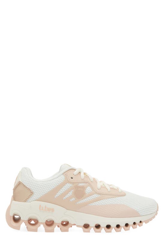 K-swiss Tubes Sport Running Shoe In White/cream/rosegold