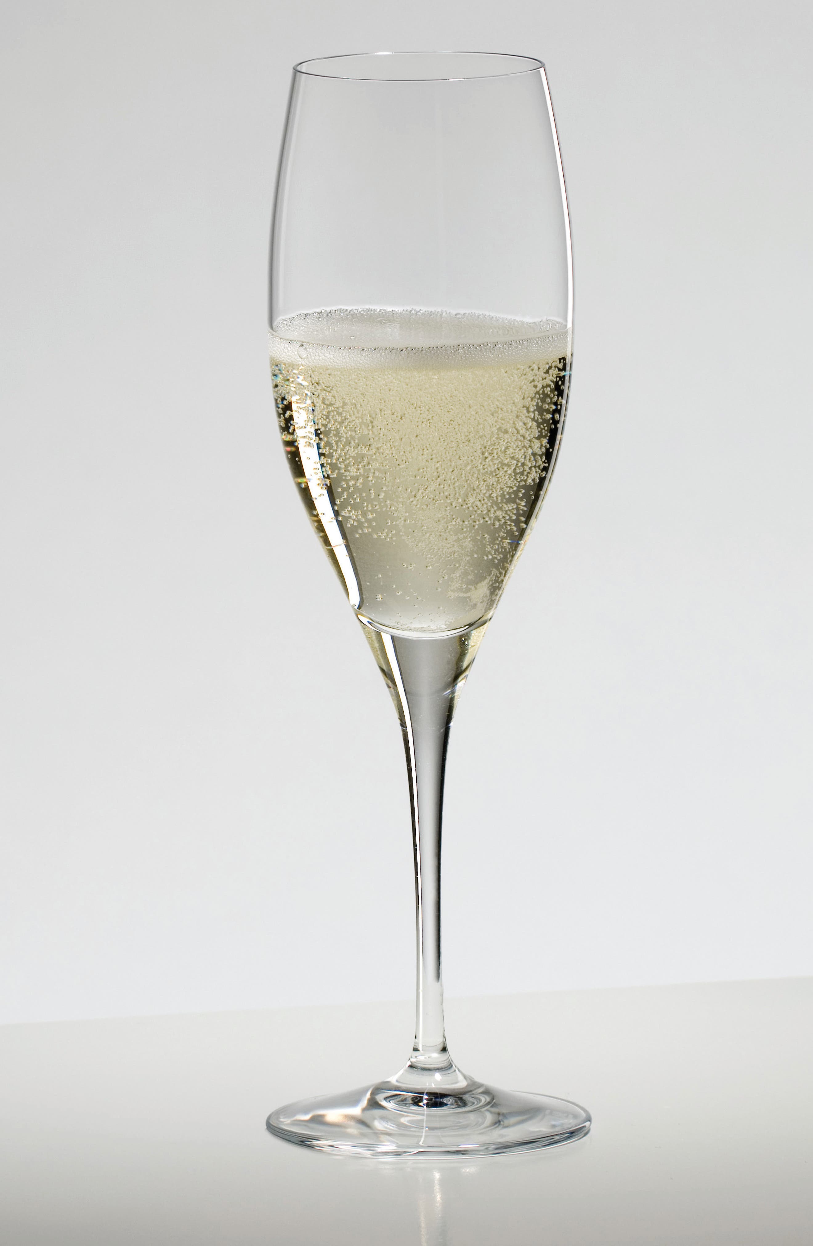 riedel vinum champagne glass