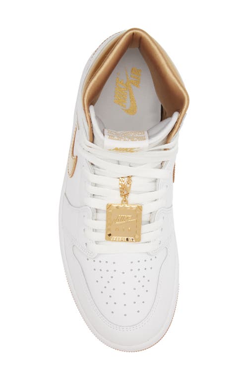 Jordan Air  1 Retro High Og Sneaker In White/gold Gum Light Brown