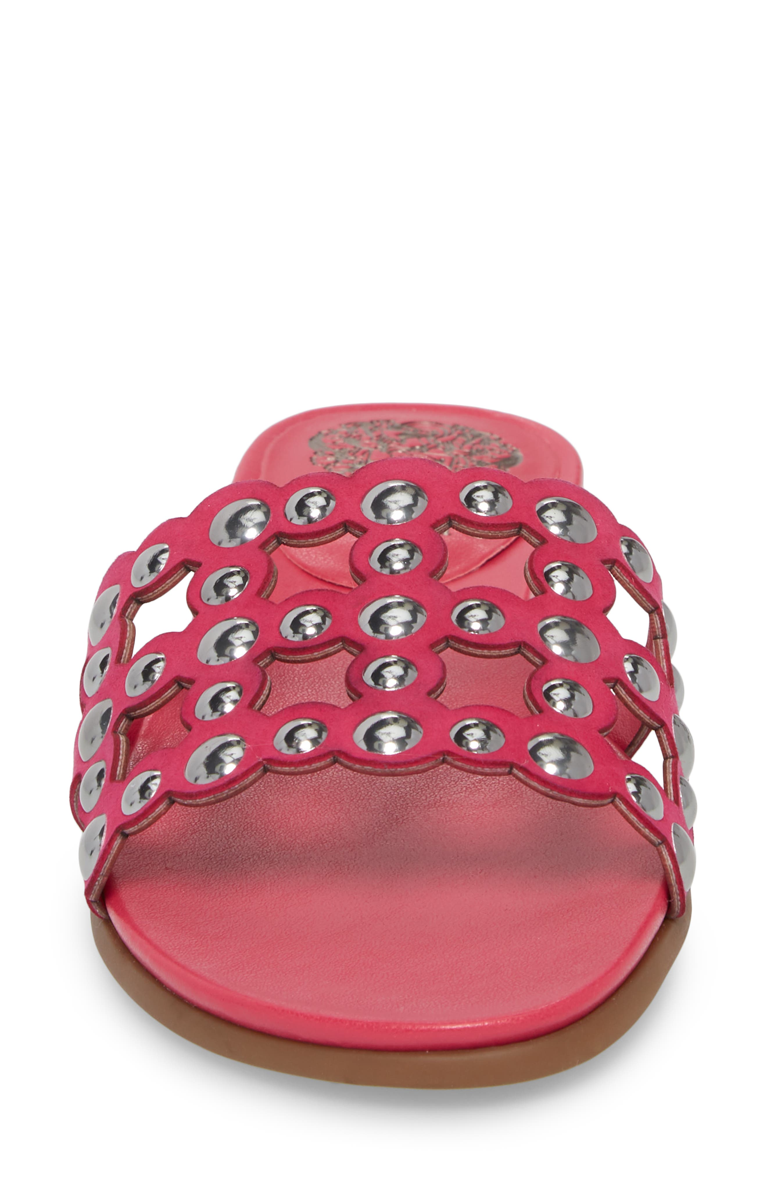 camuto vince