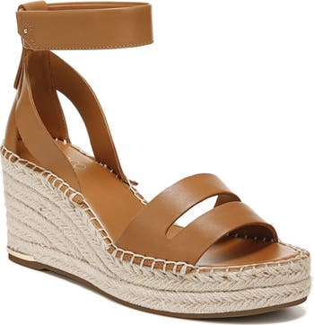 Dolce vita best sale pavlin wedge