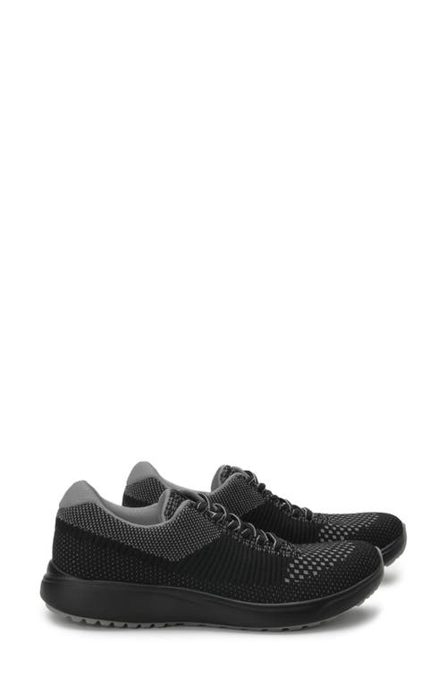 Goalz Sneaker in Black Fabric