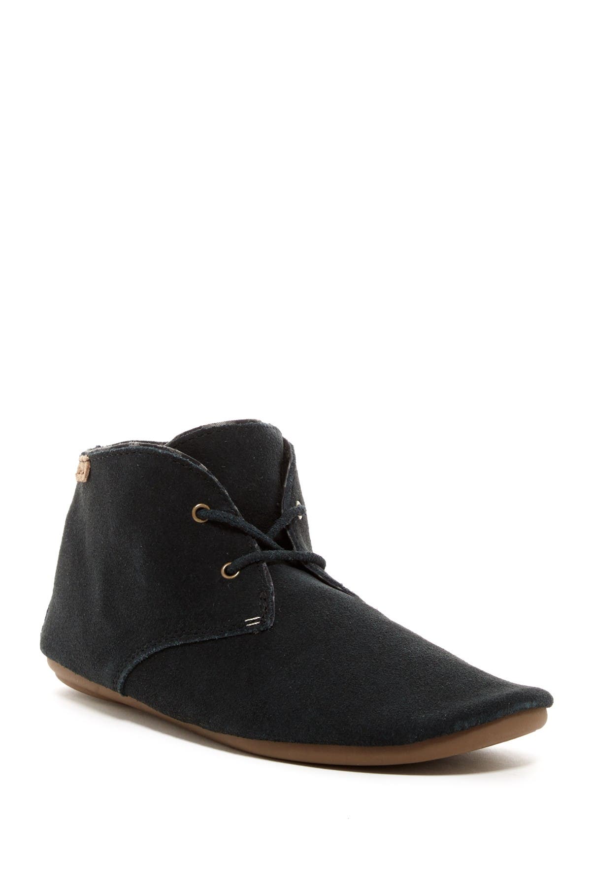 sanuk chukka boots
