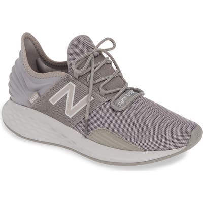 New Balance Fresh Foam Roav Sneaker - Grey