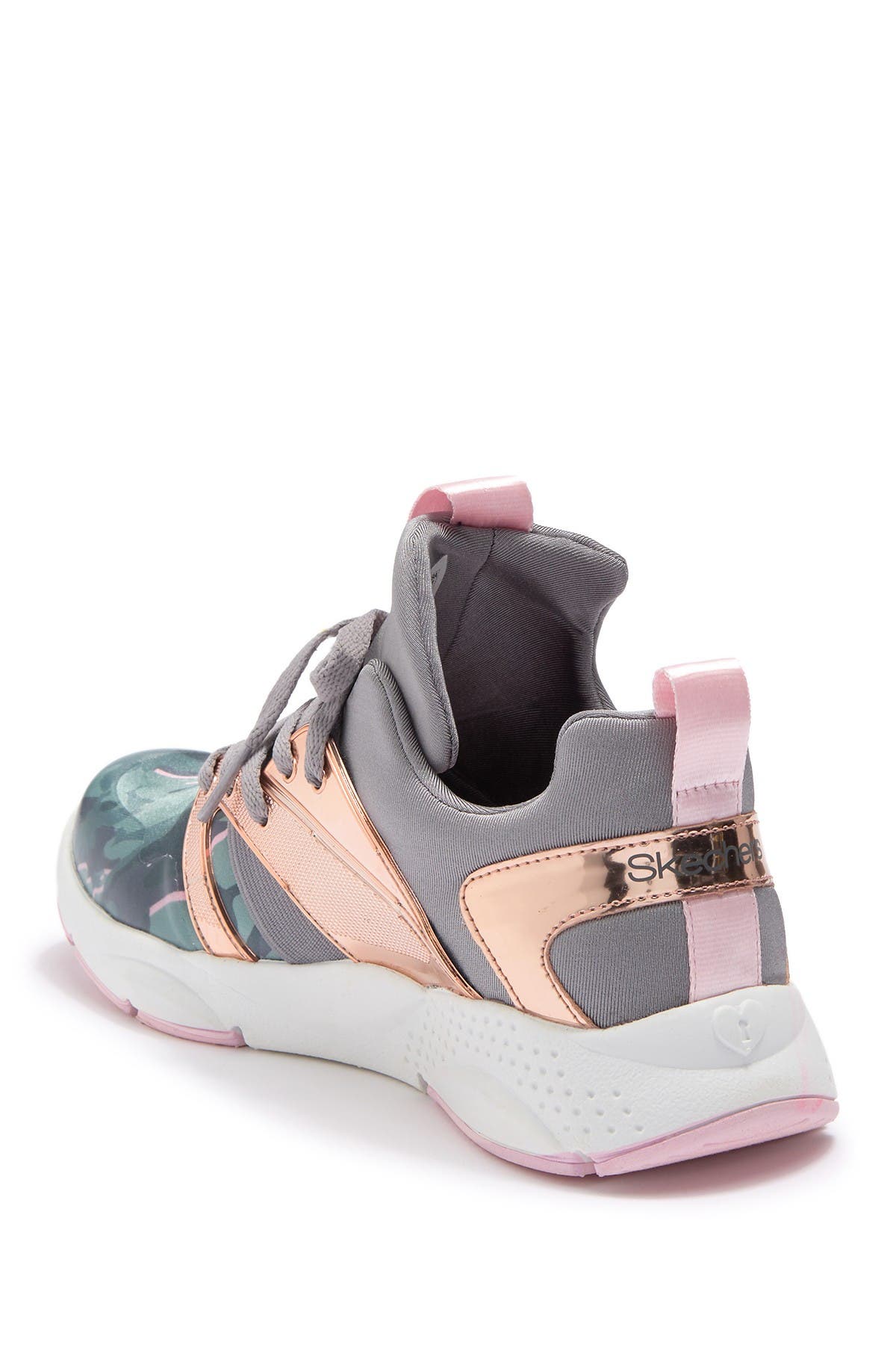 shine status skechers