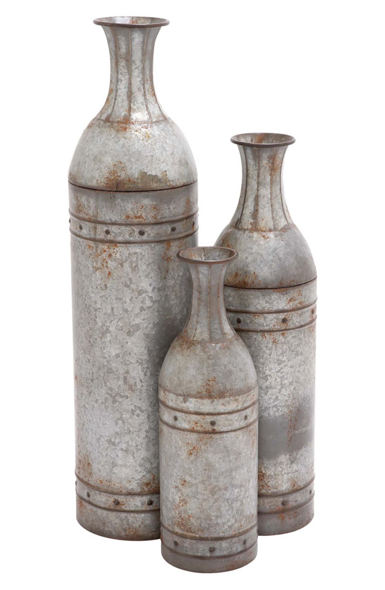 Uma Large Cylindrical Hammered Metal Vase In Gray