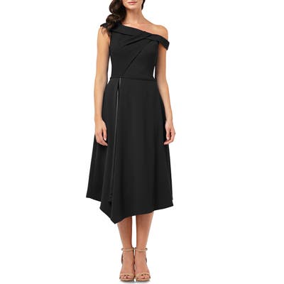 Carmen Marc Valvo Infusion One-Shoulder Crepe Dress, Black