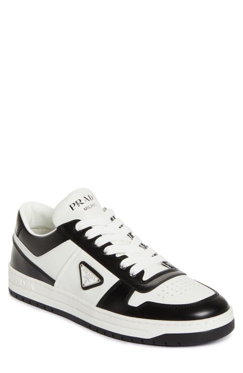 Prada Downtown Sneaker Aus Perforiertem Leder In Bianco/nero