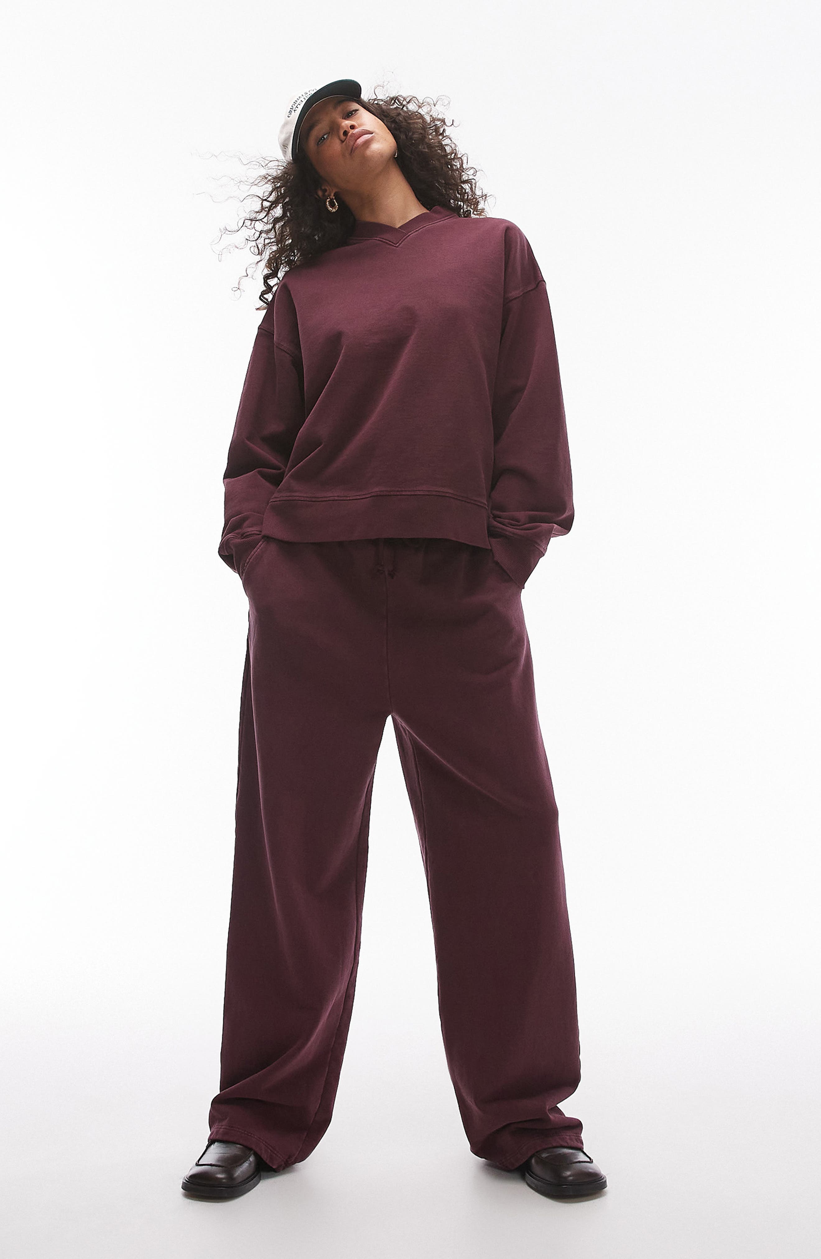 Topshop Acid Wash V-Neck Sweatshirt in Burgundy 