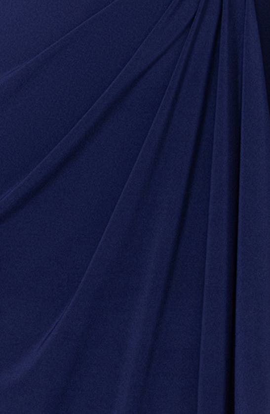 BETSY & ADAM BETSY & ADAM RUFFLE LONG SLEEVE SHEATH GOWN