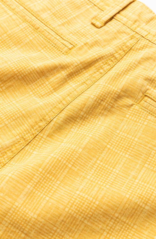Rodd & Gunn The Peaks Regular Fit Shorts In Tuscan