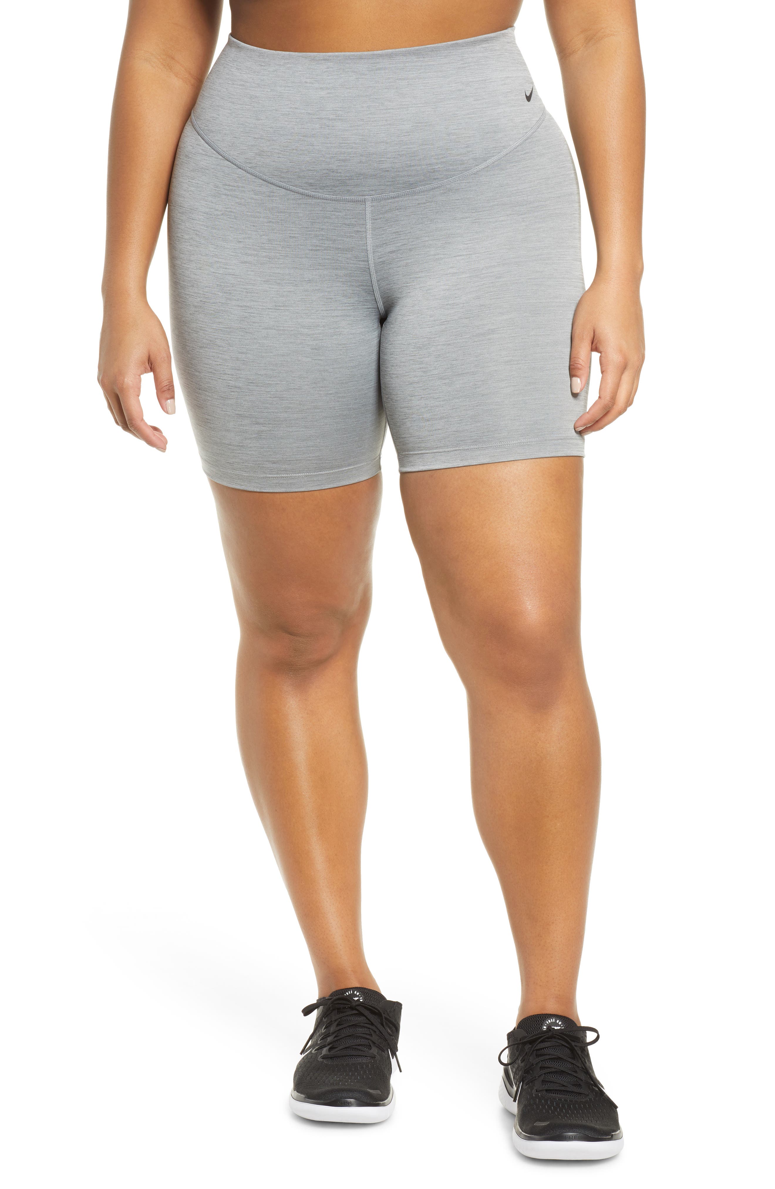 Size Women's Nike One Dri-Fit Shorts 