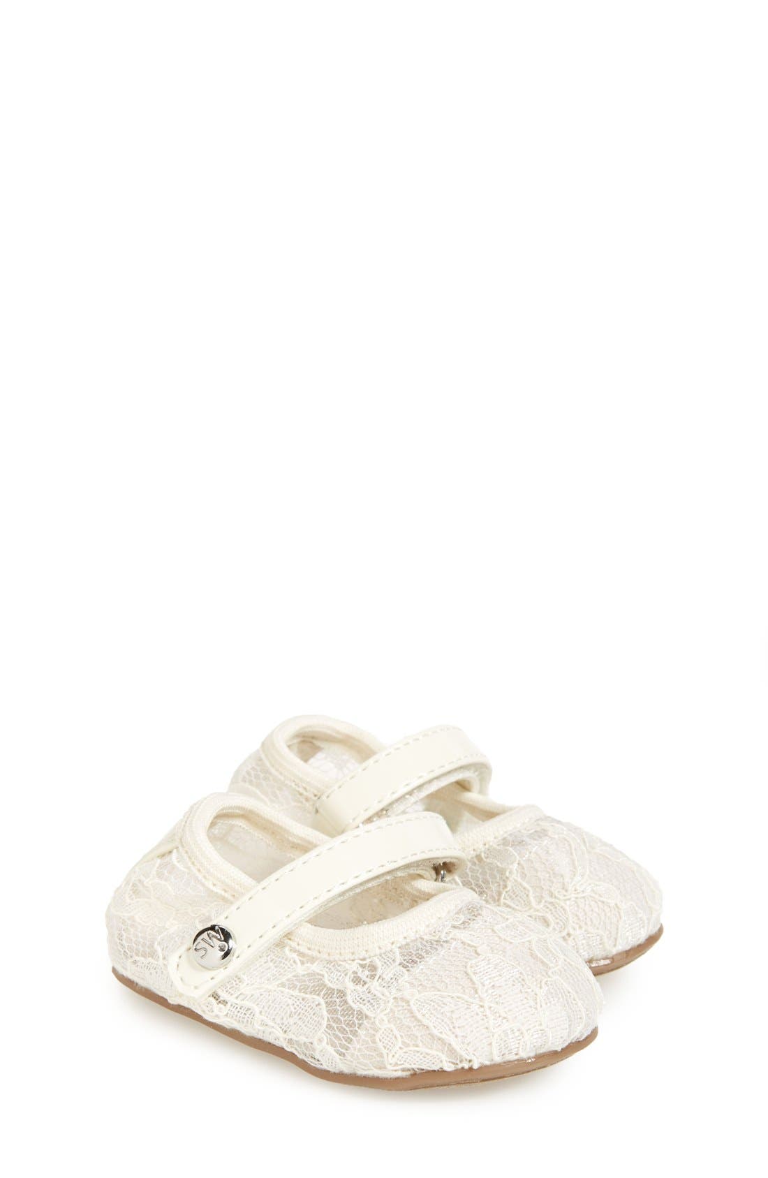 Stuart Weitzman 'Baby Lace' Crib Shoe (Baby) Nordstrom