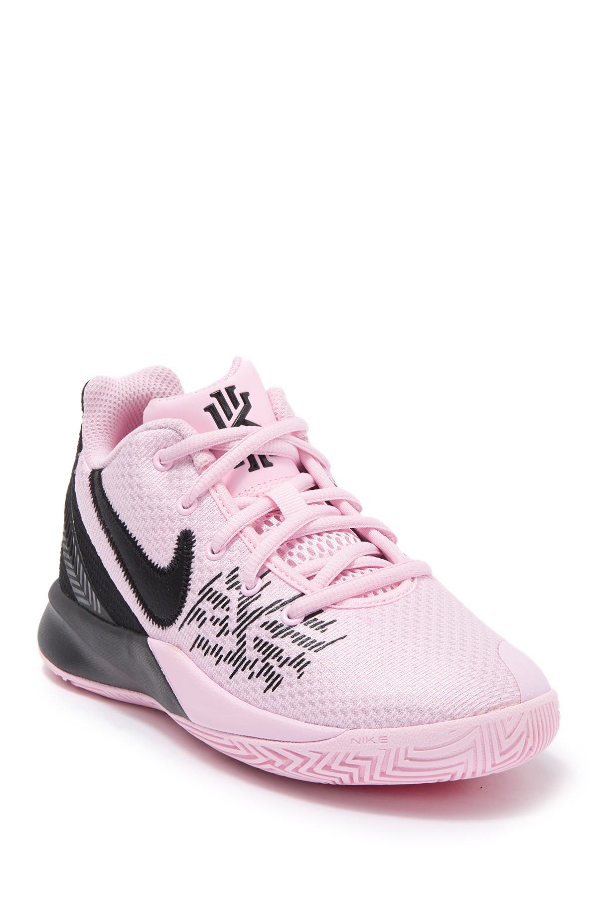 Nike | Kyrie Flytrap II Basketball Shoe 
