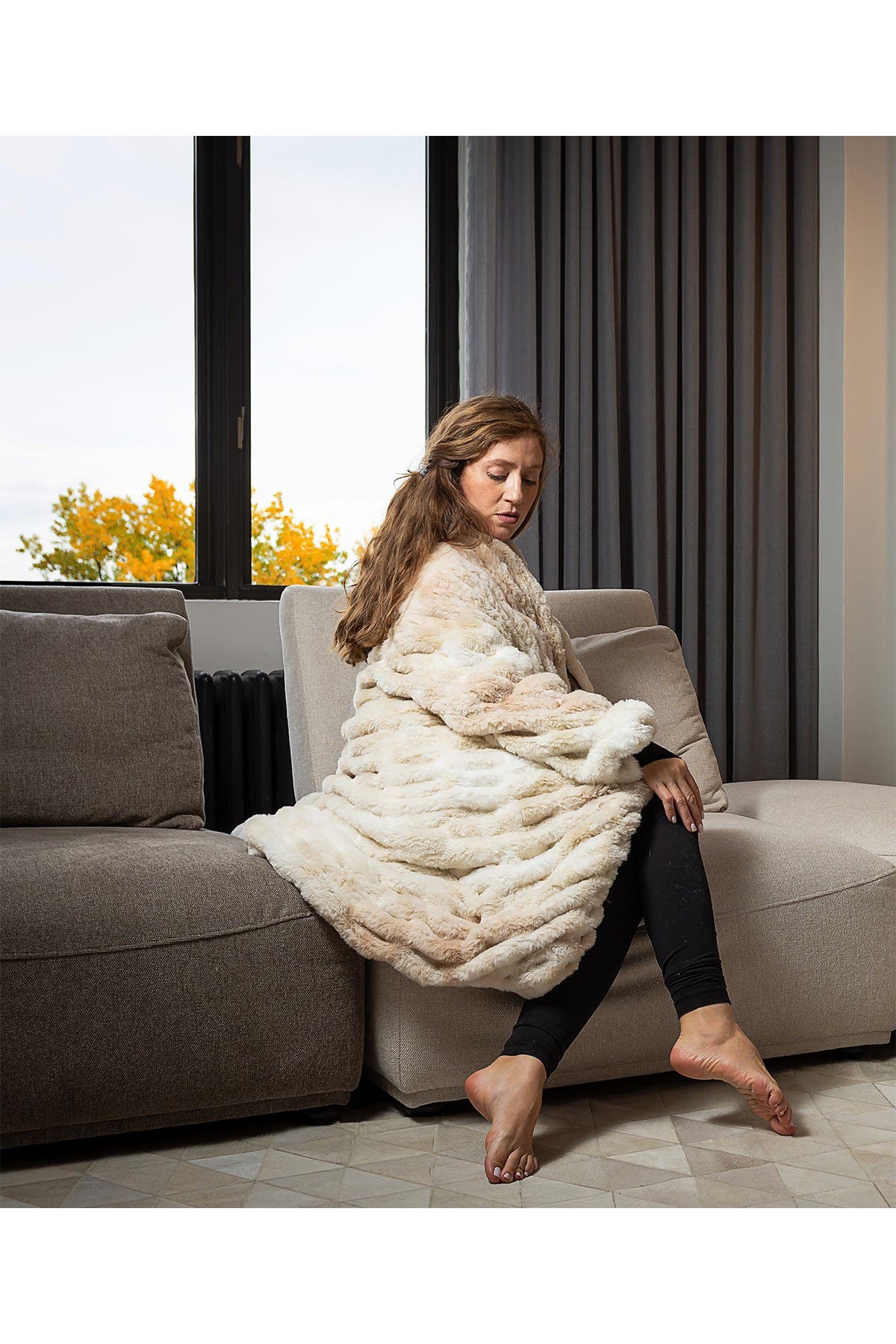 Luxe Faux Fur Throw In Open Miscellaneous