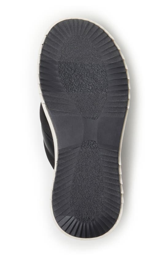 Shop Dearfoams Daisy Platform Slide Sandal In Black