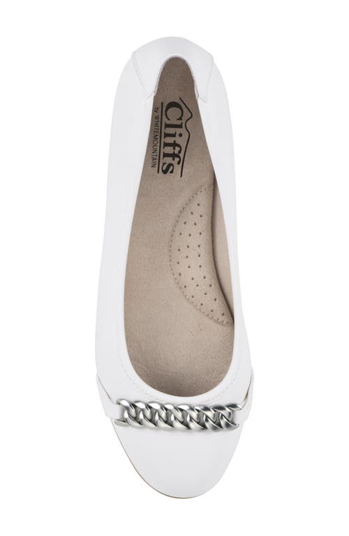 Cliffs By White Mountain Charmed Womens Faux Leather Slip On Ballet Flats In White/smooth