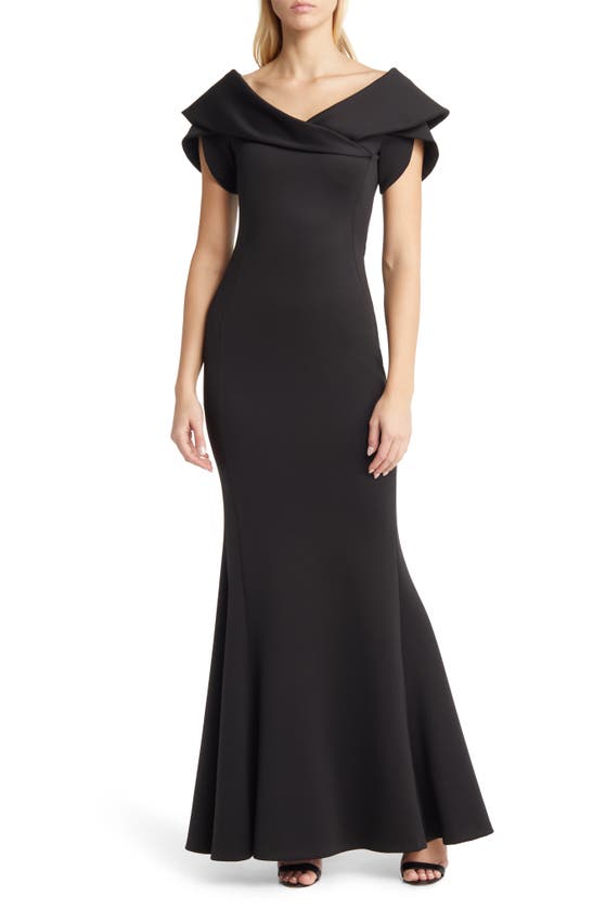 Black Halo Fiori Gown In Black | ModeSens