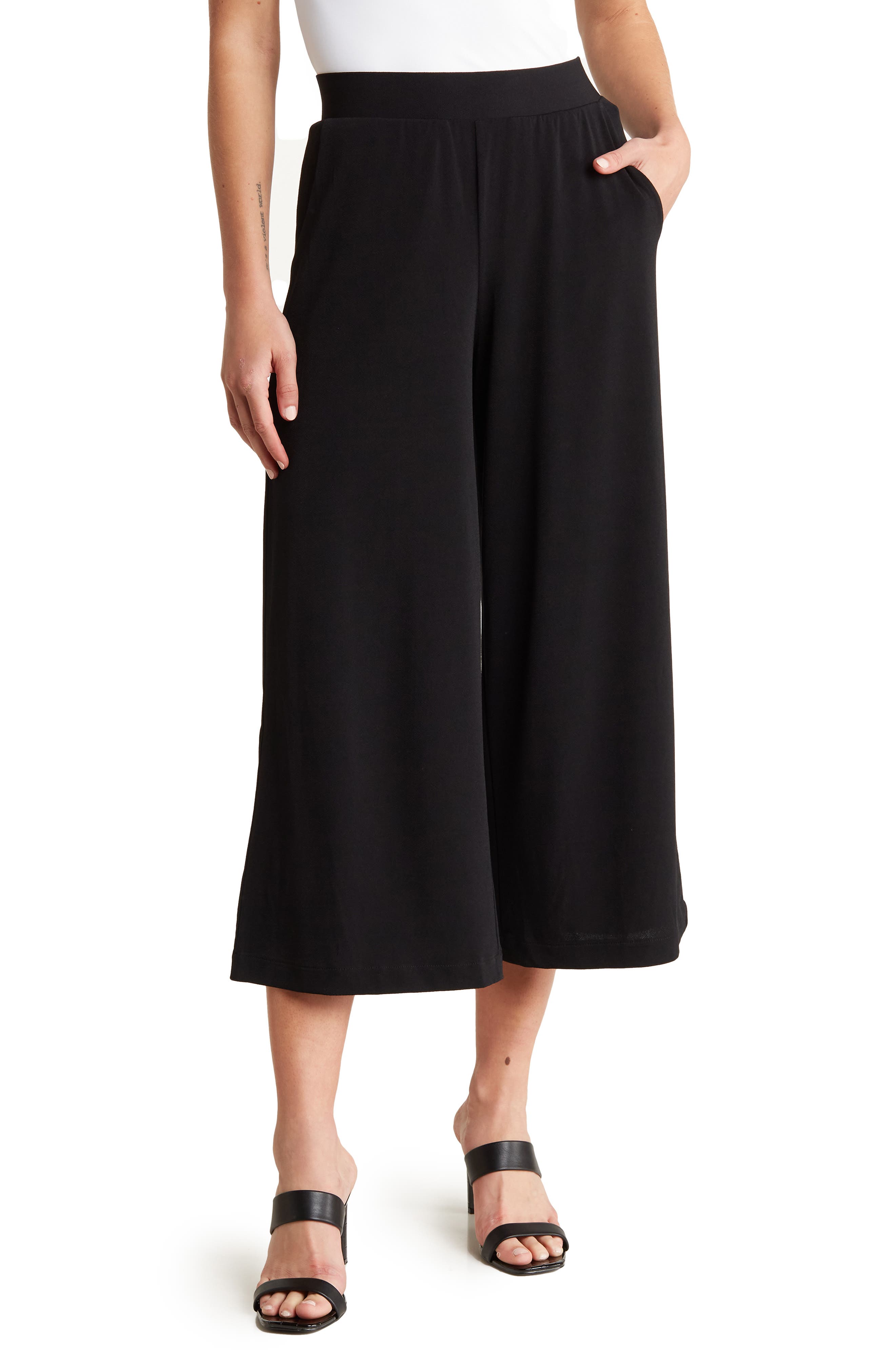 SOLID PONTE WIDE LEG CROP PANT