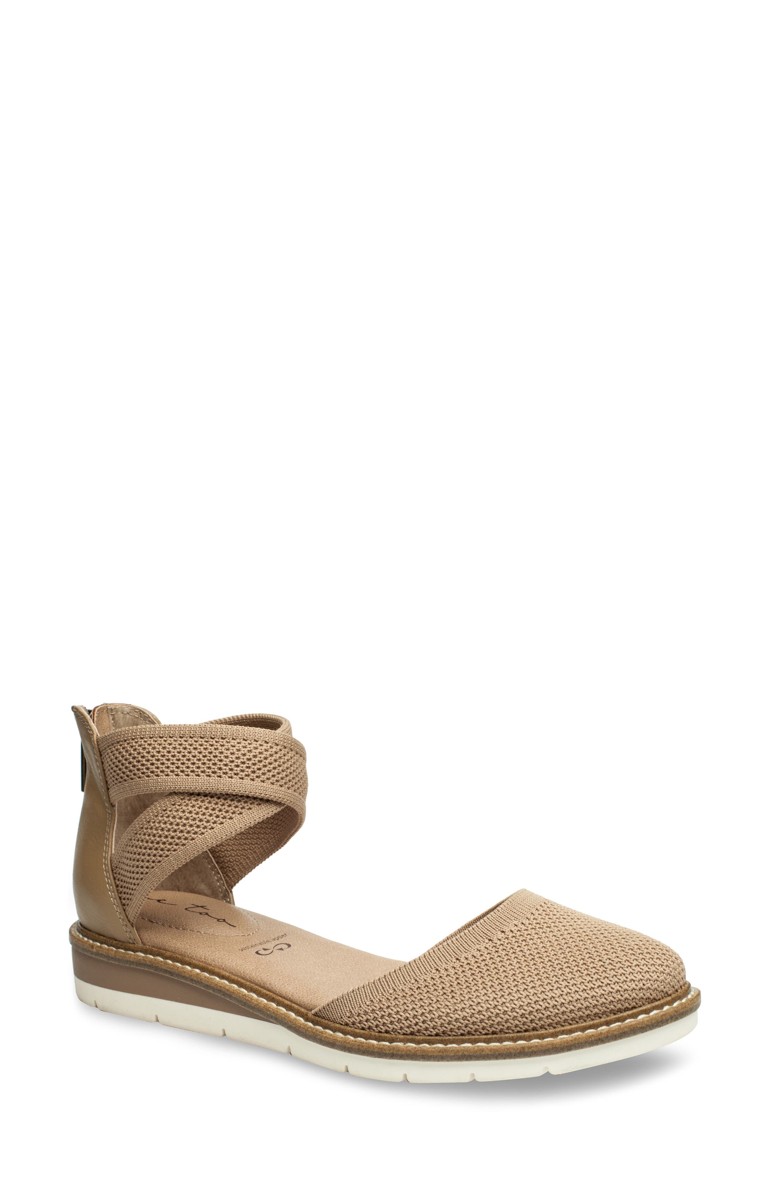 closed toe canvas sandals