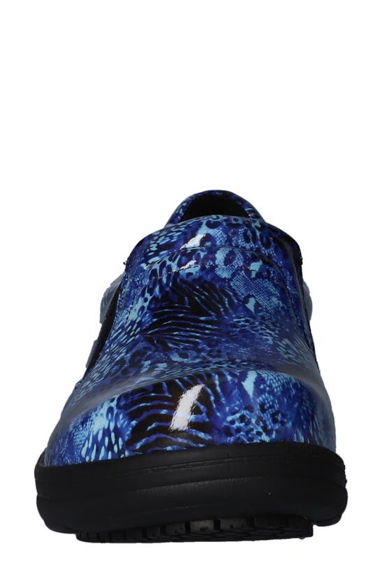 Easy Works By Easy Street Bind Leather Loafer In Blue Animal Print Leather