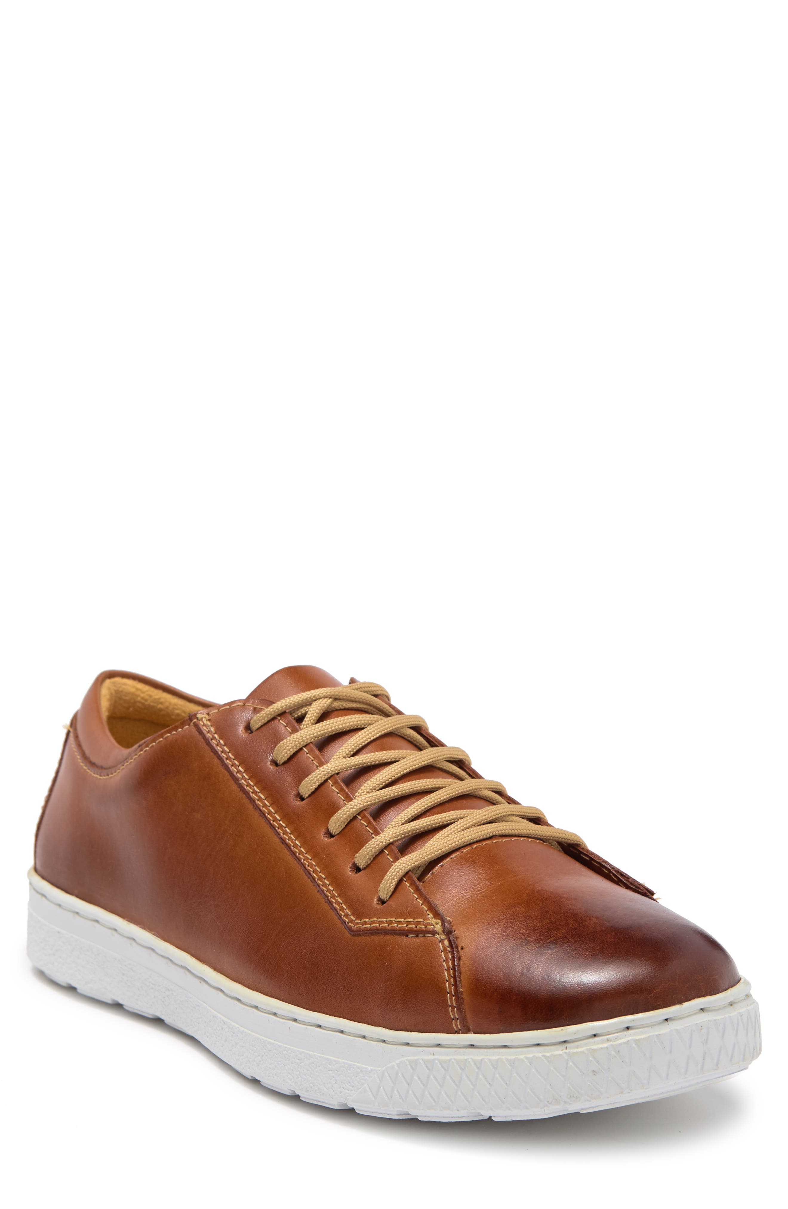 c101 low top sneaker with tea rose eyelets