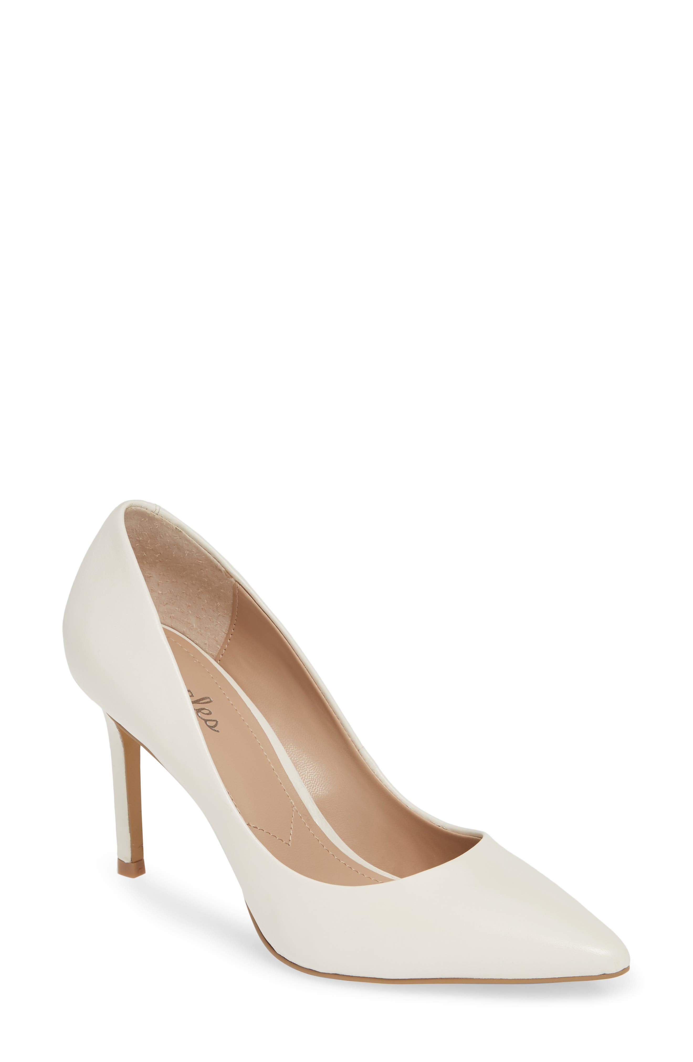 Charles By Charles David Vicky Pump- White