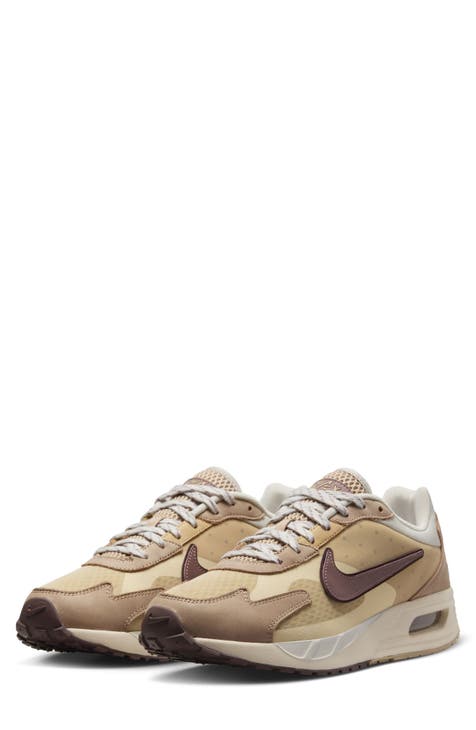 Nike hotsell air casual