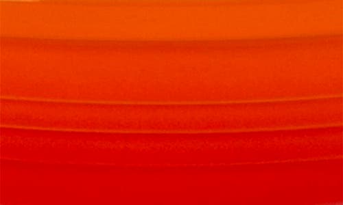 Shop Le Creuset 9-inch Stoneware Pie Dish In Flame