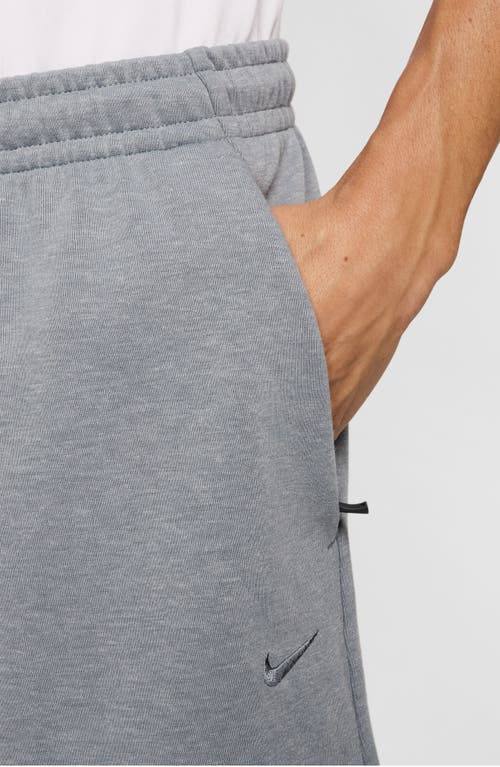 Nike Men's Primary Fleece 7" Dri-fit Uv Unlined Performance Shorts In Cool Grey/heather