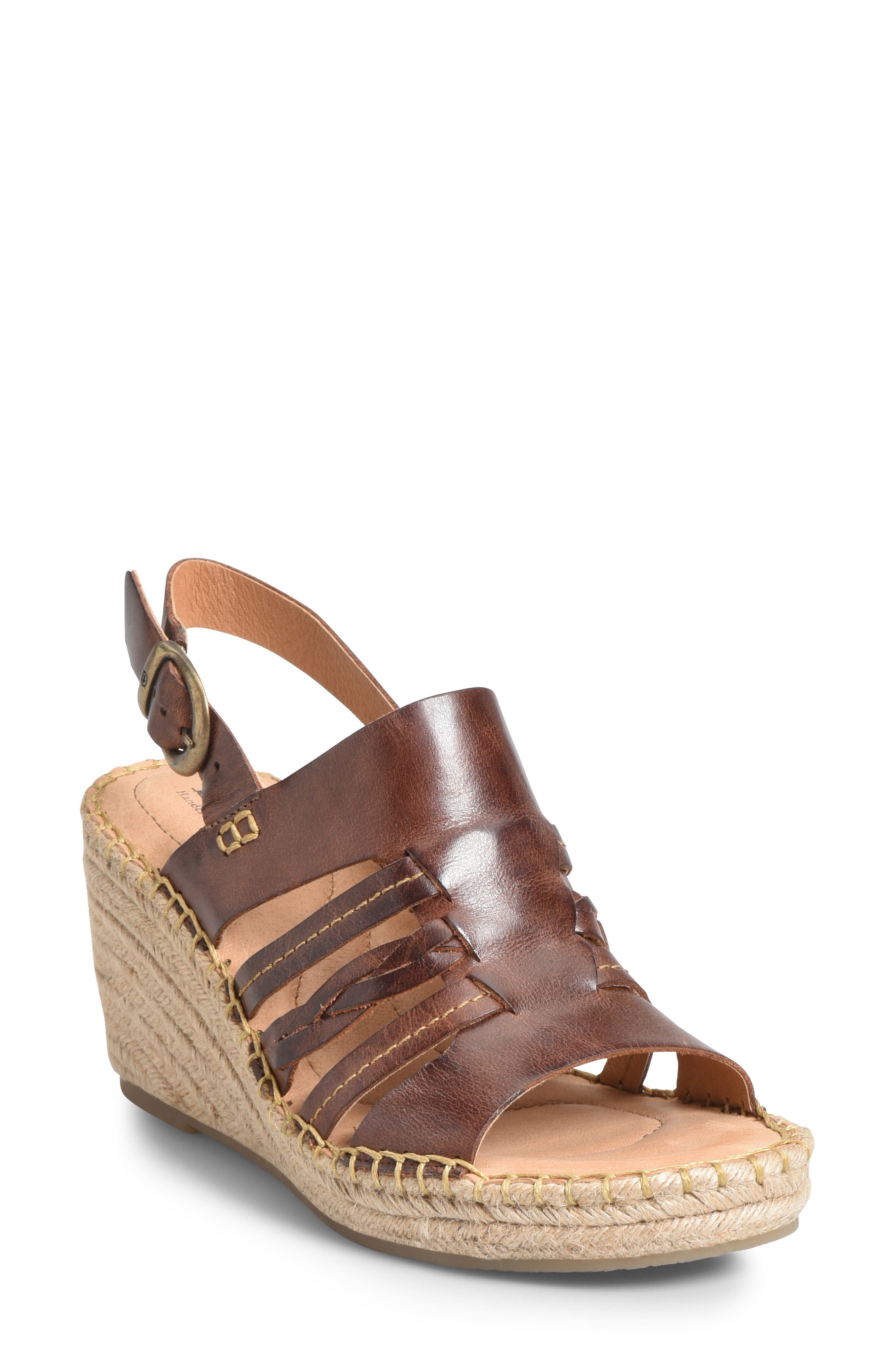B?rn Payson Wedge Sandal, Brown